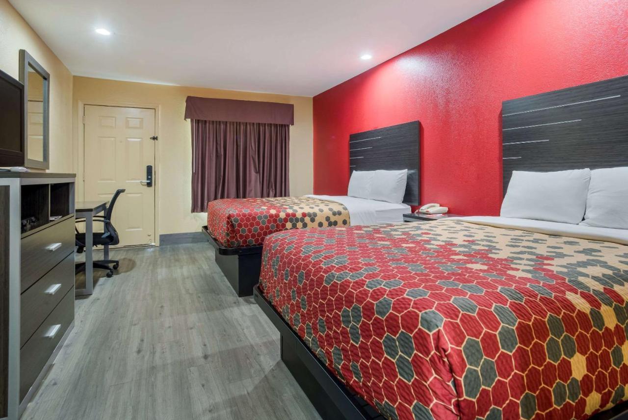 Econo Lodge Lake Charles University Area Extérieur photo