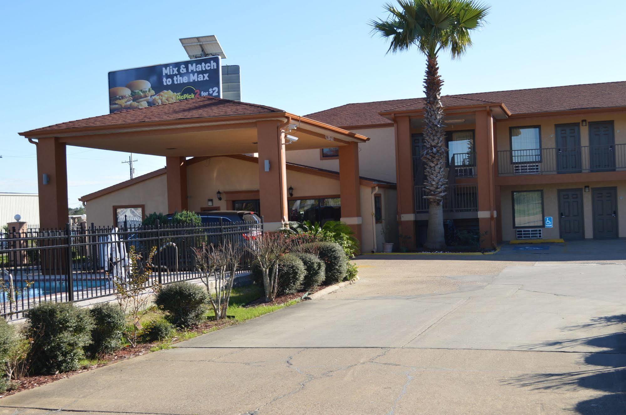 Econo Lodge Lake Charles University Area Extérieur photo